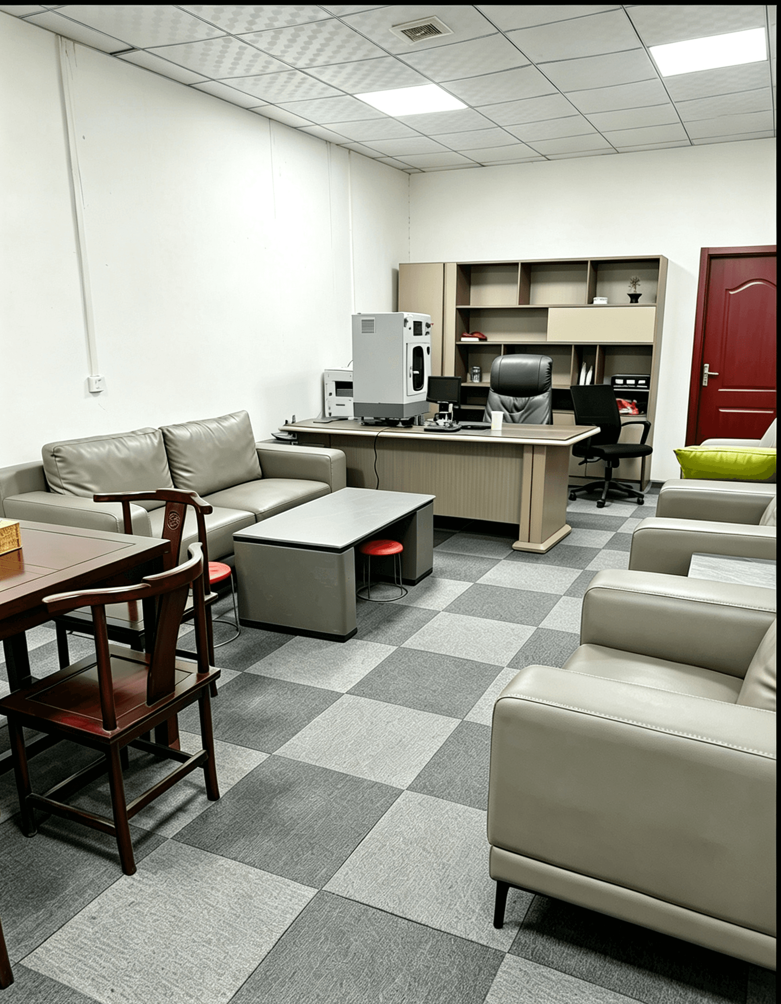 Bailiang office arranged for customer technical discussions