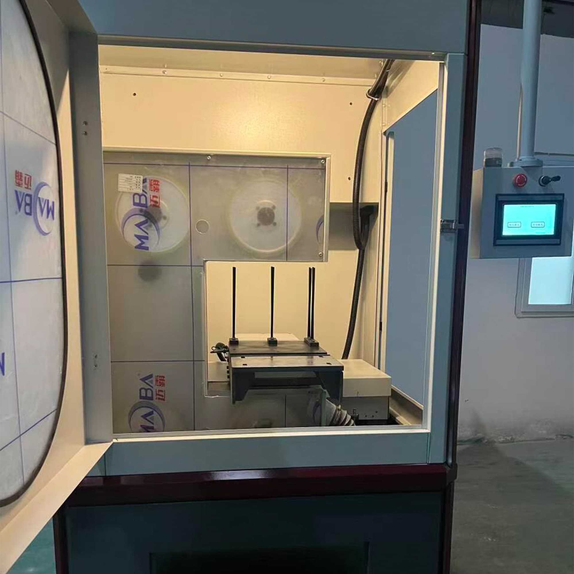 Vertical‑cut Contour Diamond Wire Cutting Machine (BL-LQYX300) view 3