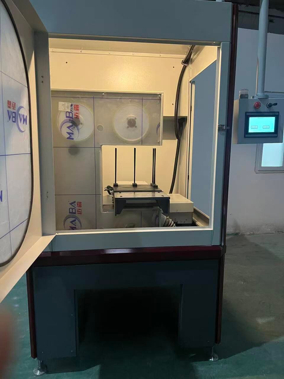 Vertical‑cut Contour Diamond Wire Cutting Machine (BL-LQYX300) view 5